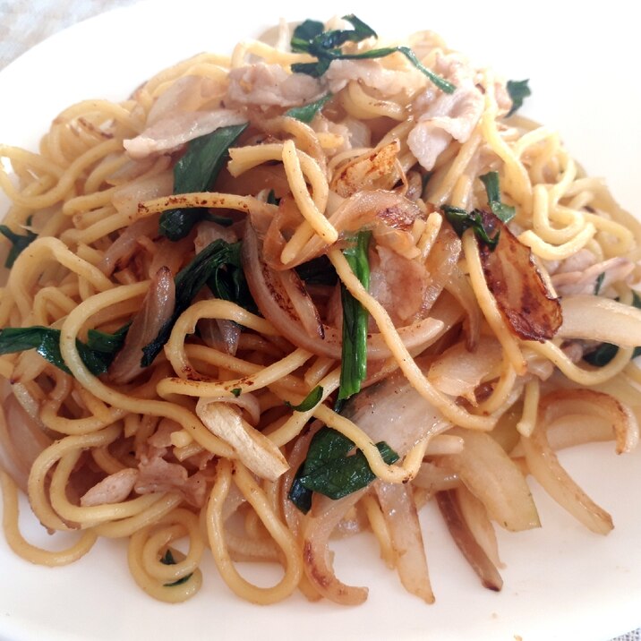 焼き肉のたれでシンプル焼きそば